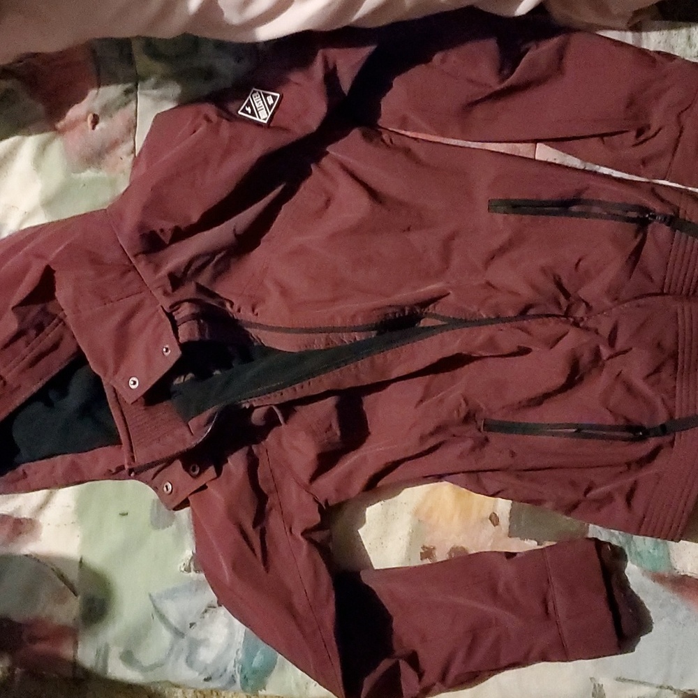 Hollister all weather